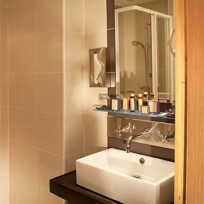 Villathena Paris Hotel